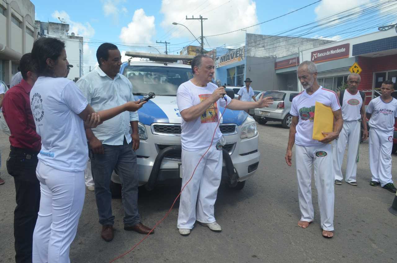 Camacã: Prefeito Interino Paulo do Gás participa de Homenagem a Mestre Medicina